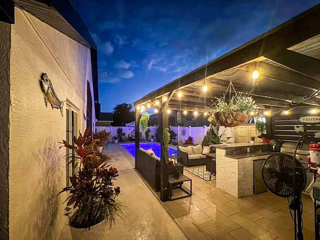 Image 16 of 19 For 2804 Shumard Street