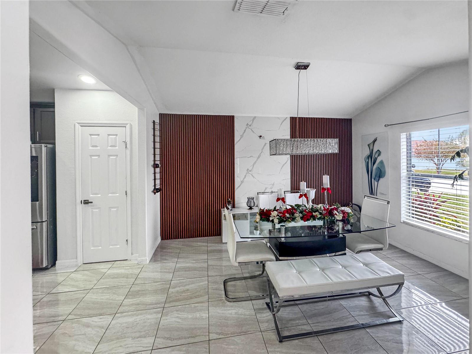 Image 8 of 19 For 2804 Shumard Street