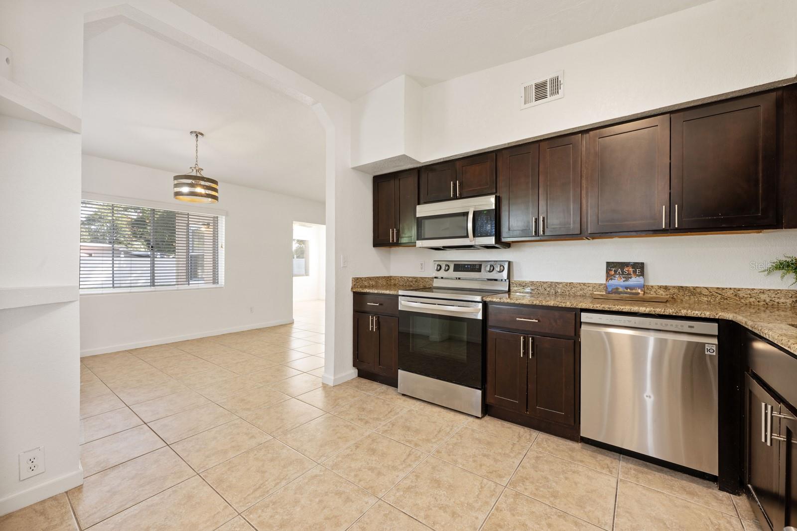 Image 11 of 34 For 1725 Marcia Drive