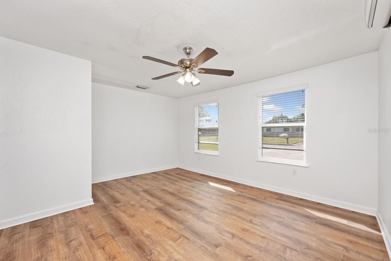 Image 14 of 34 For 1725 Marcia Drive