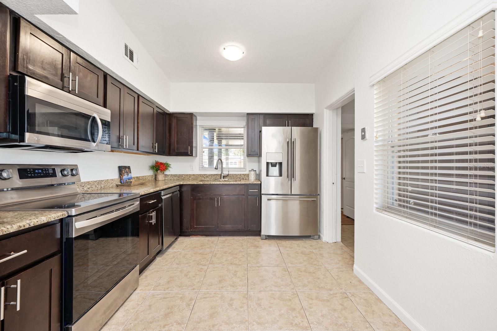 Image 9 of 34 For 1725 Marcia Drive