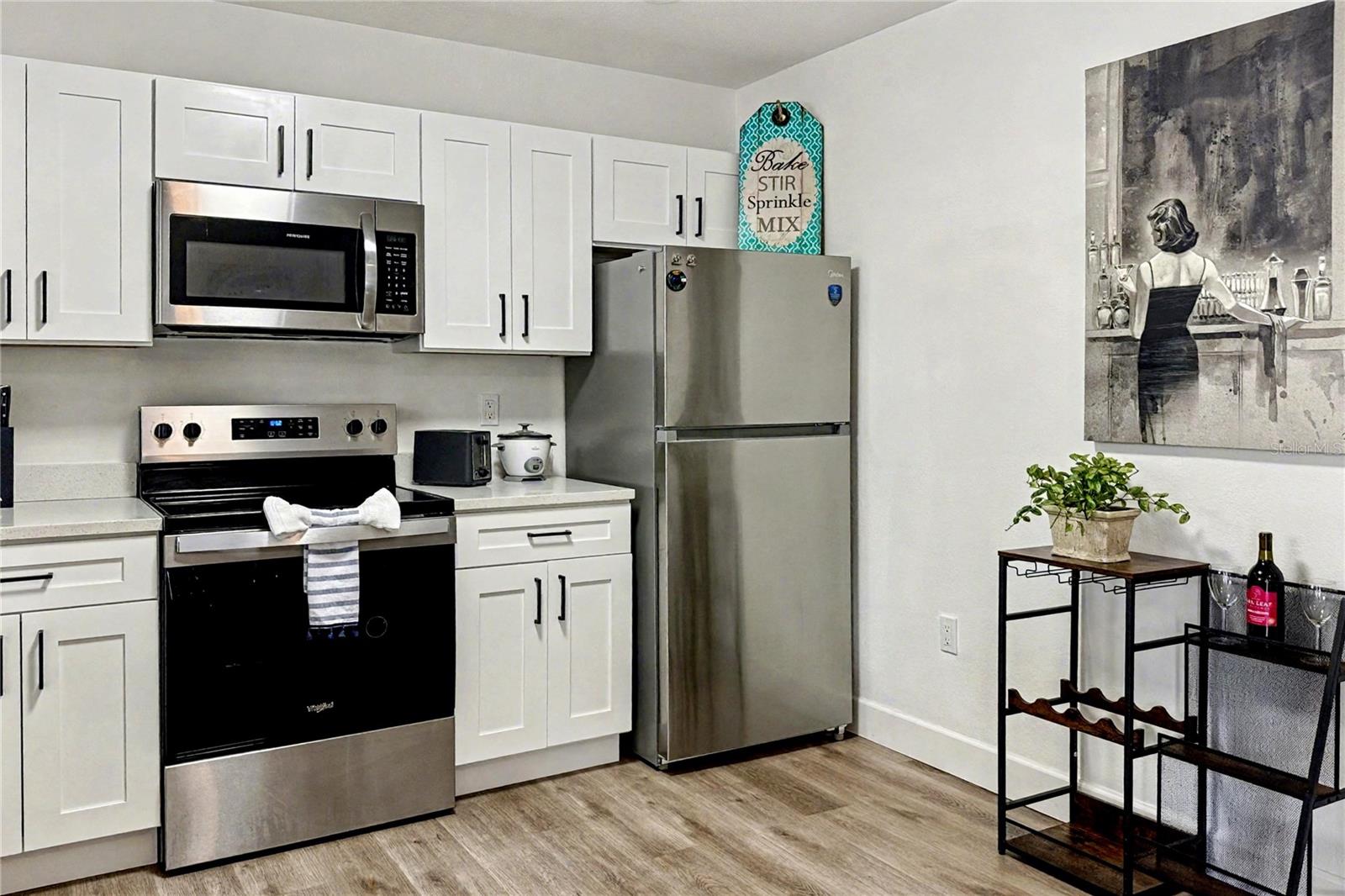 Image 12 of 29 For 6320 Cedar Street Ne