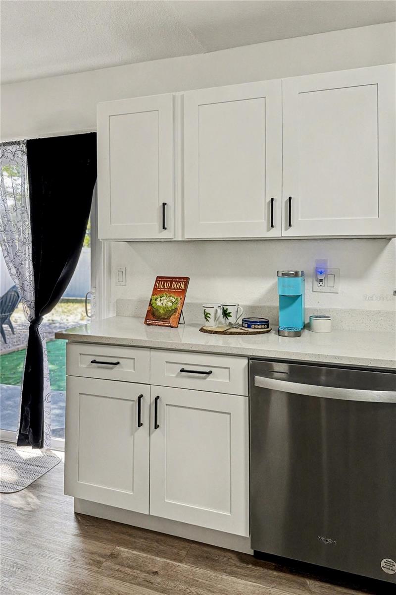 Image 13 of 29 For 6320 Cedar Street Ne