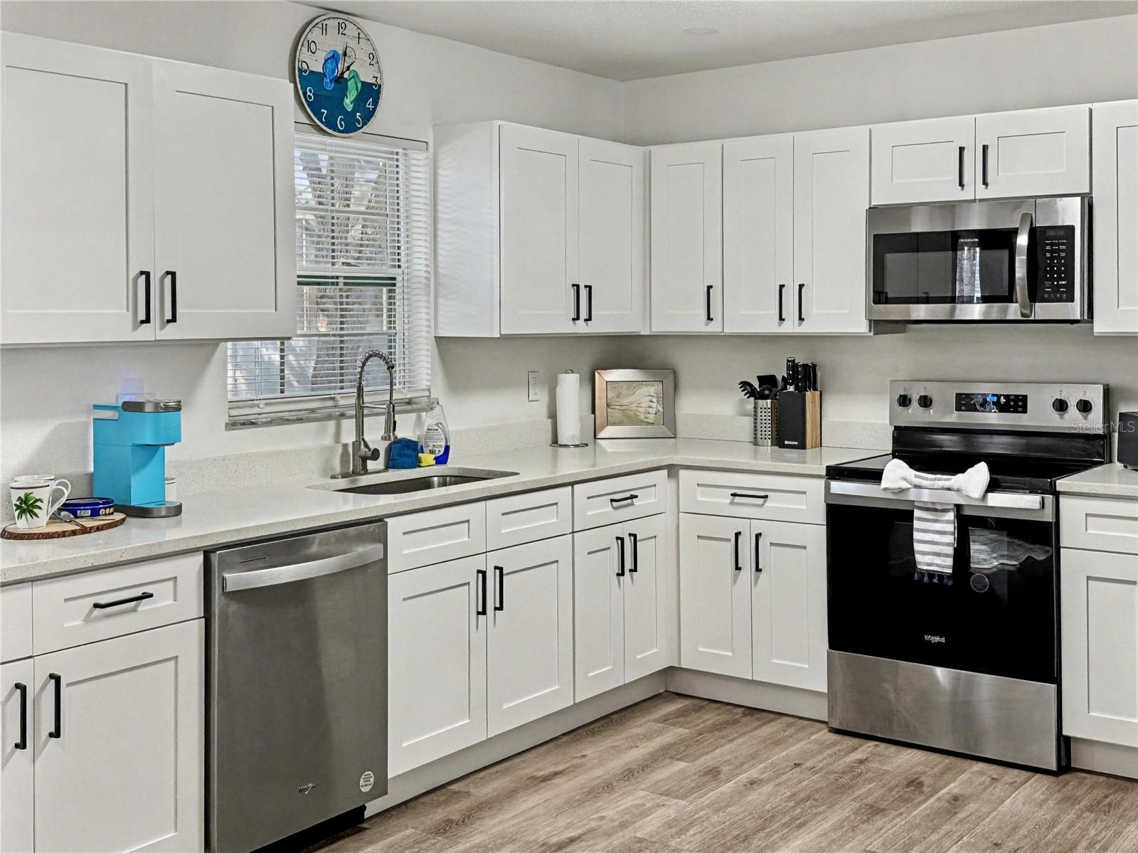 Image 14 of 29 For 6320 Cedar Street Ne