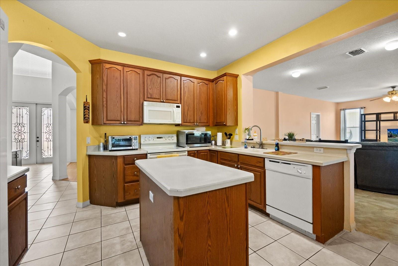 Image 7 of 37 For 2512 Chapala Drive