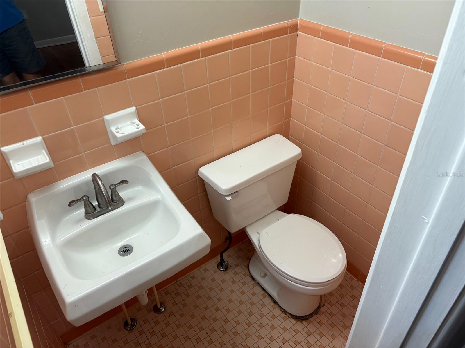 Image 10 of 13 For 401 36th Street