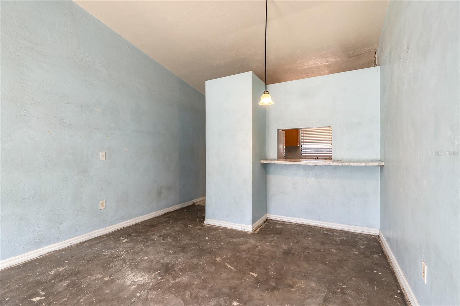 Image 6 of 26 For 1678 Espanola Avenue