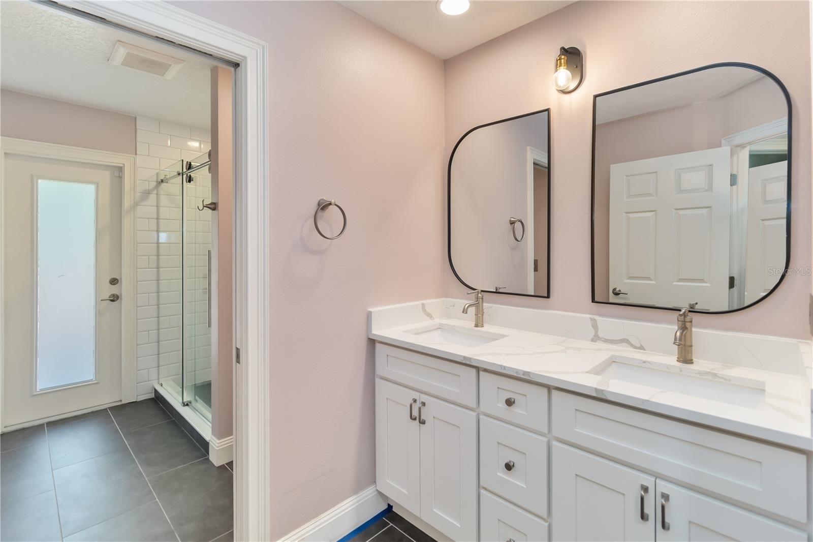 Image 26 of 55 For 449 Mandalay Road