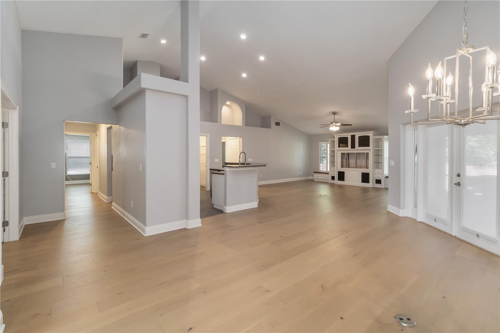 Image 6 of 55 For 449 Mandalay Road