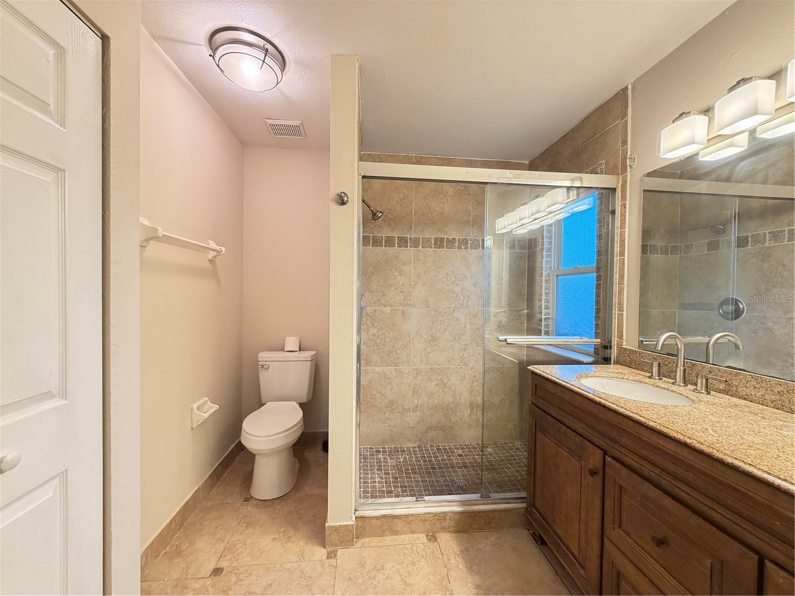 Image 14 of 36 For 221 Dempsey Way