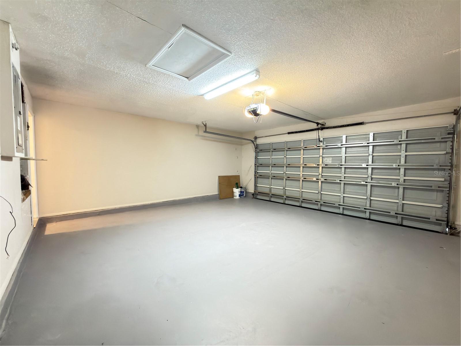 Image 16 of 36 For 221 Dempsey Way