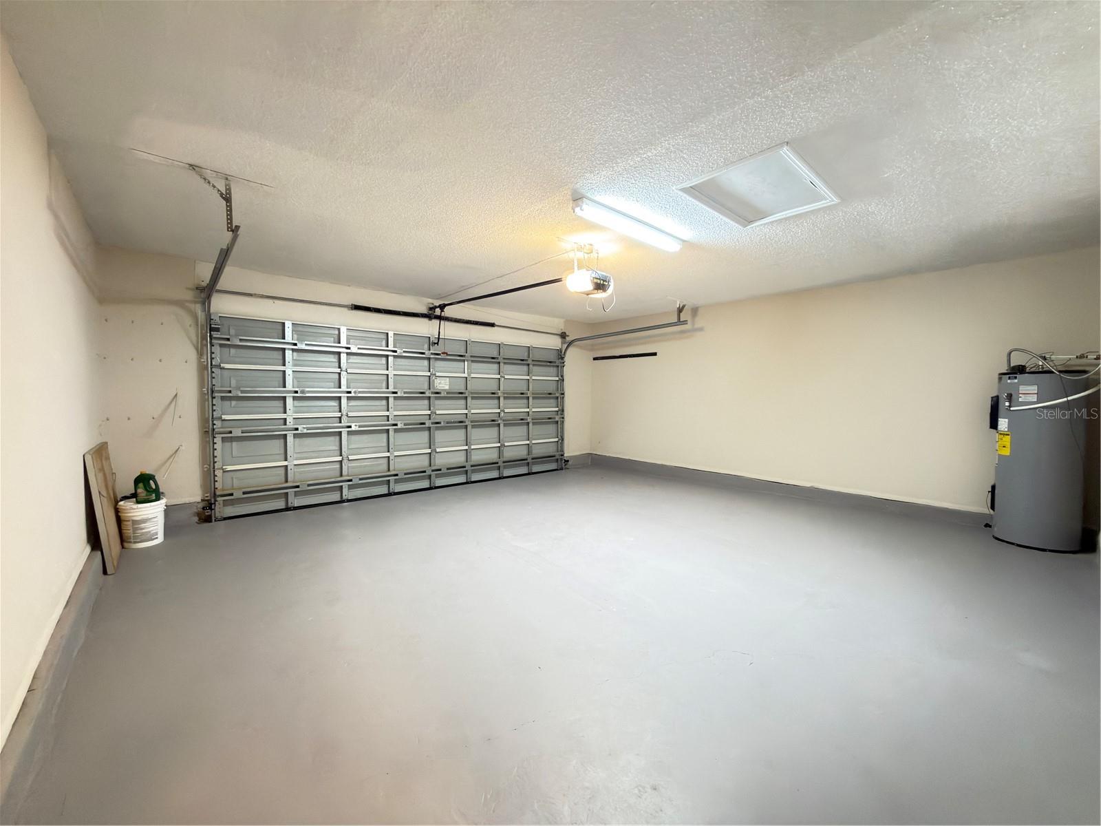 Image 17 of 36 For 221 Dempsey Way