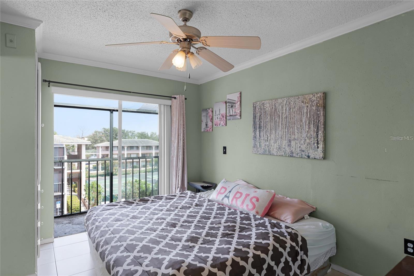 Image 11 of 23 For 120 Blue Pointe Way 340