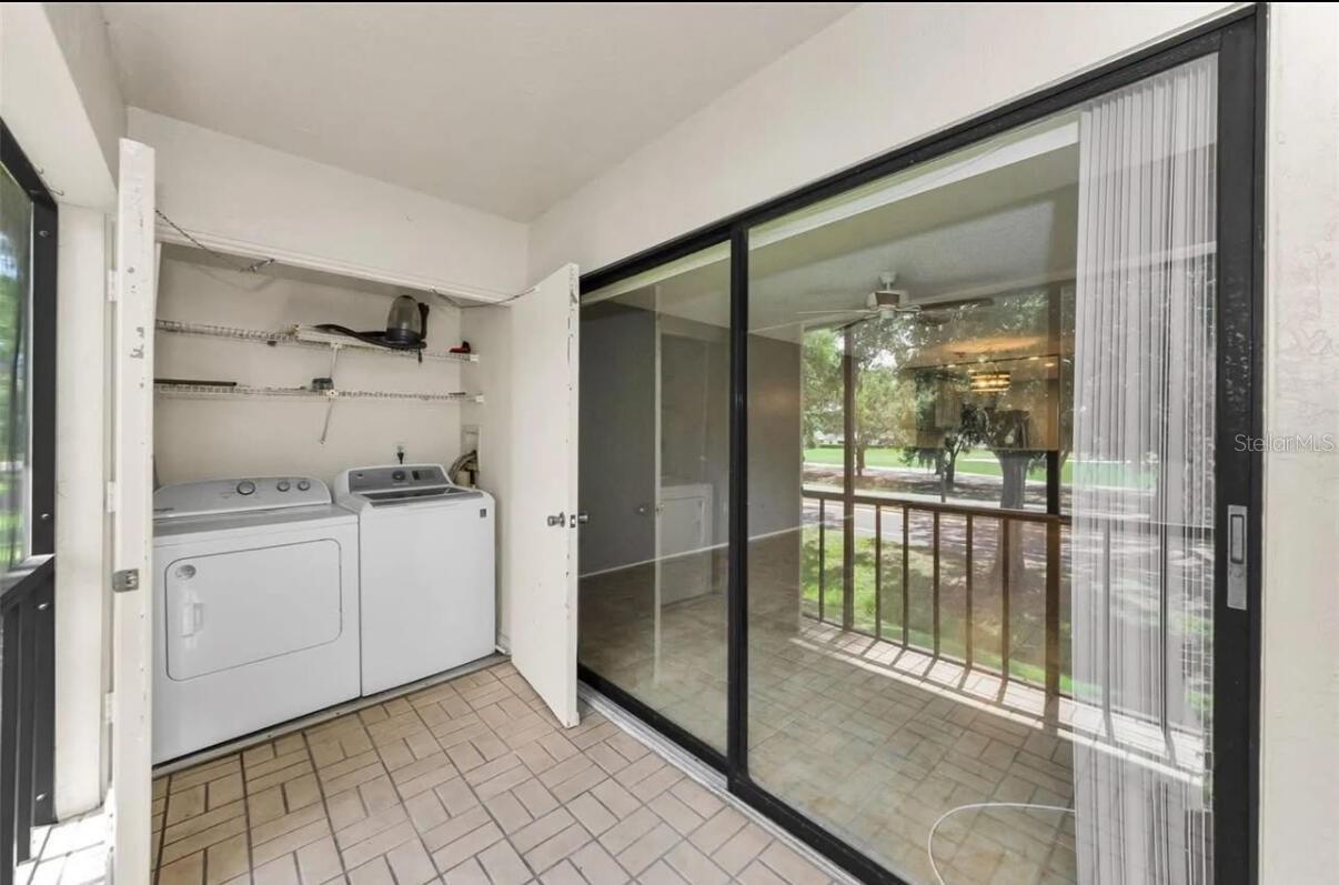 Image 14 of 18 For 124 Nina Way 24