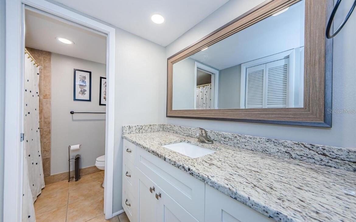 Image 5 of 18 For 124 Nina Way 24