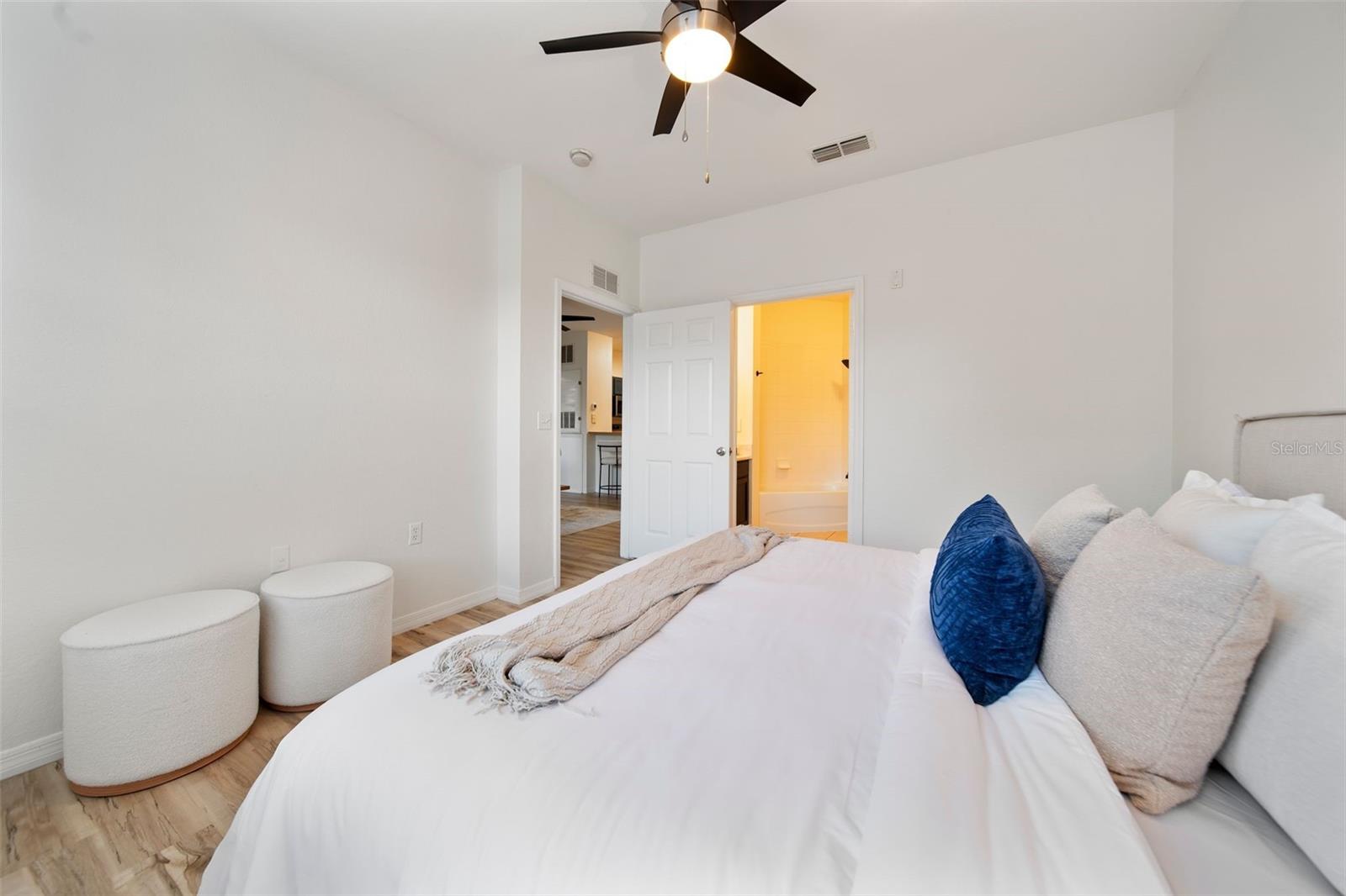 Image 15 of 29 For 8225 Claire Ann Drive 101