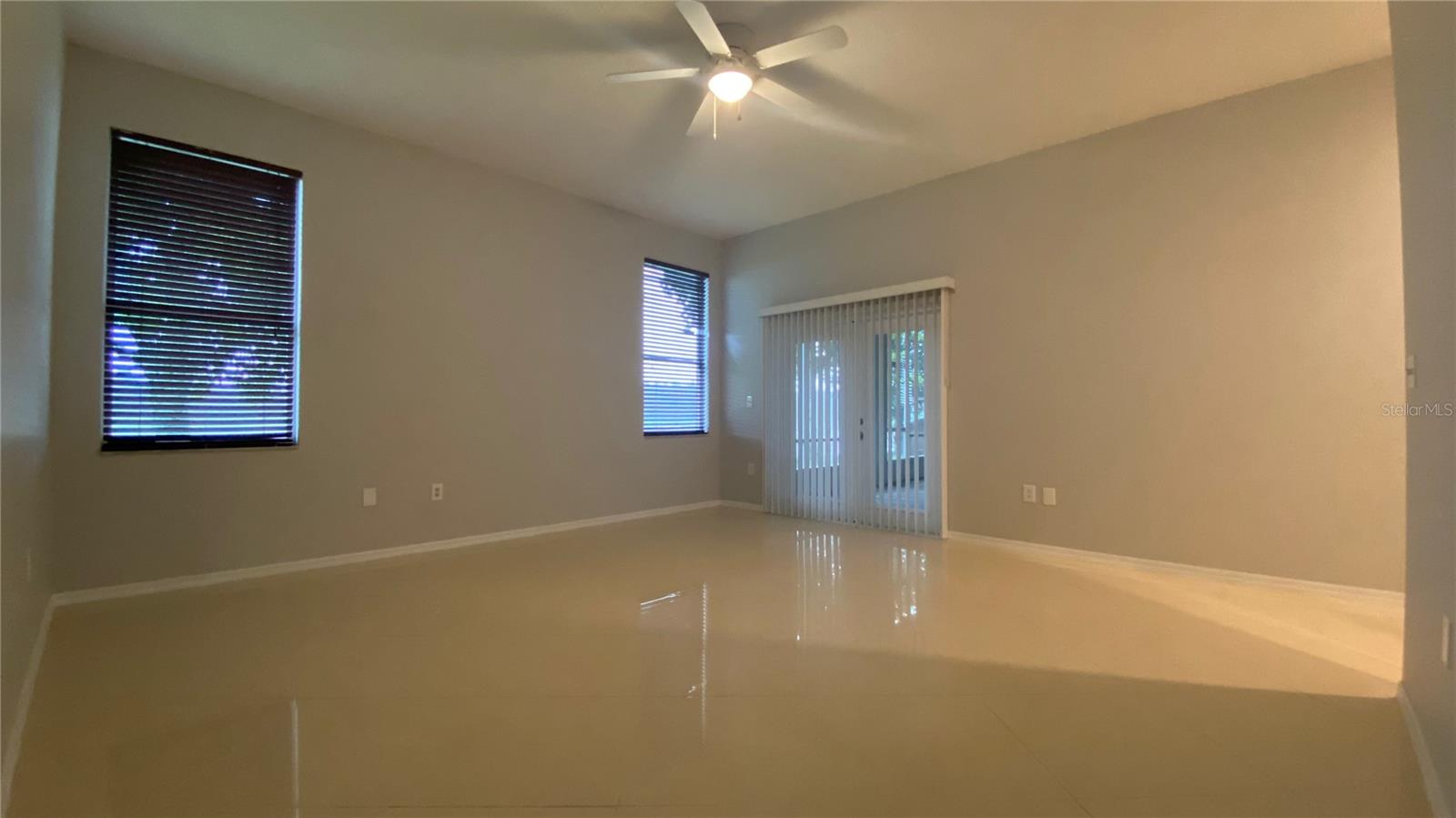 Image 17 of 34 For 1973 Tiptree Circle