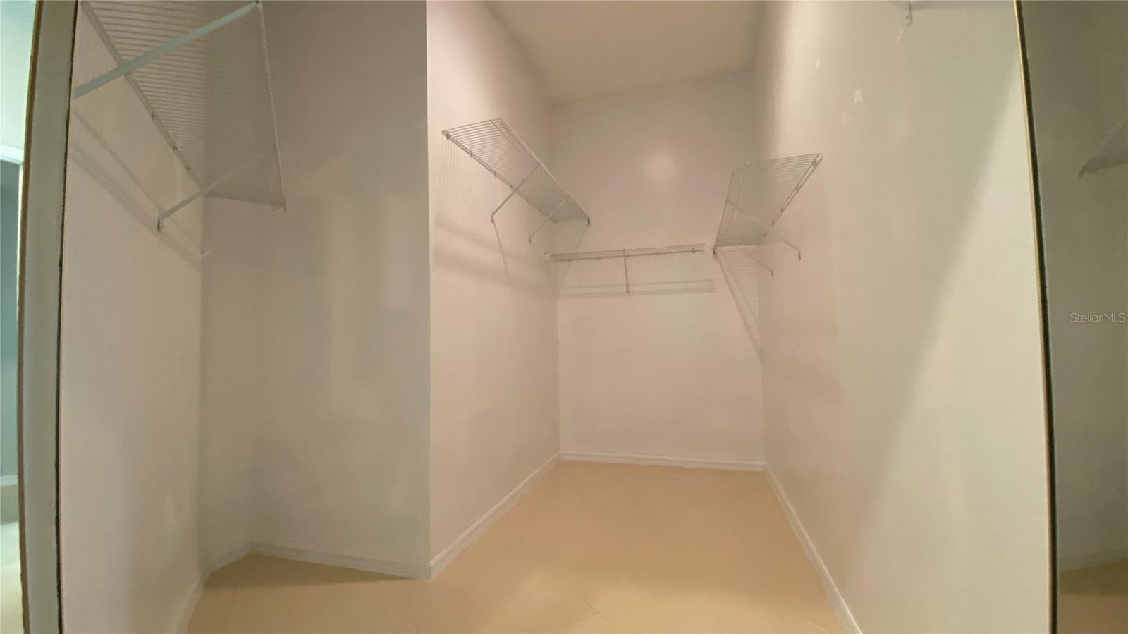 Image 21 of 34 For 1973 Tiptree Circle