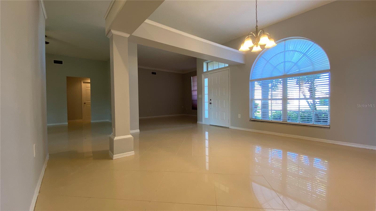 Image 25 of 34 For 1973 Tiptree Circle