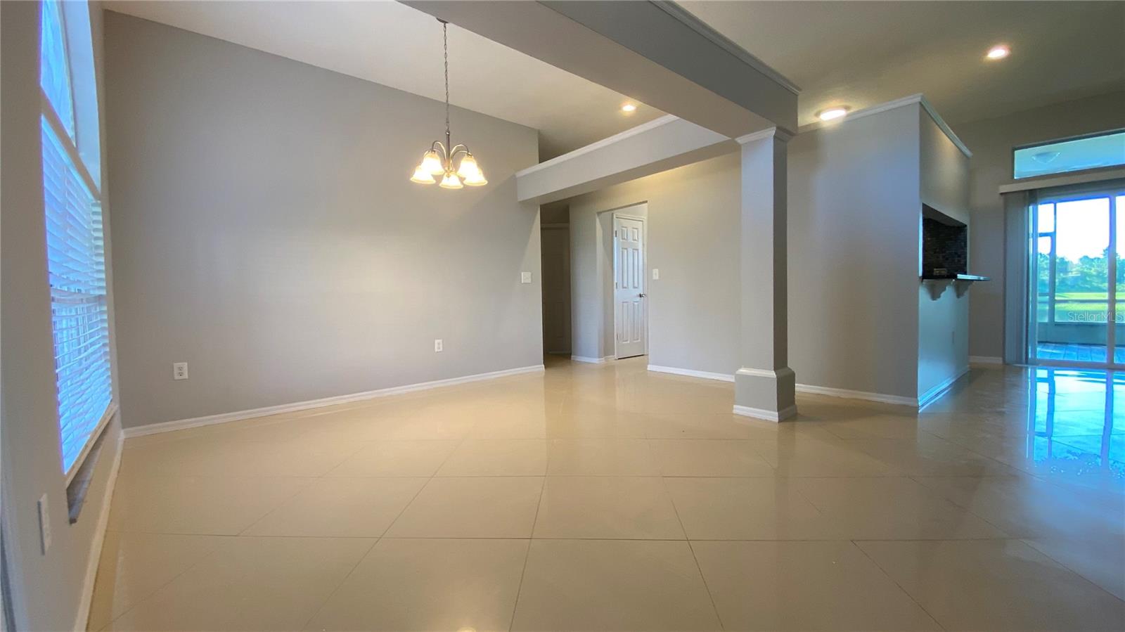 Image 26 of 34 For 1973 Tiptree Circle