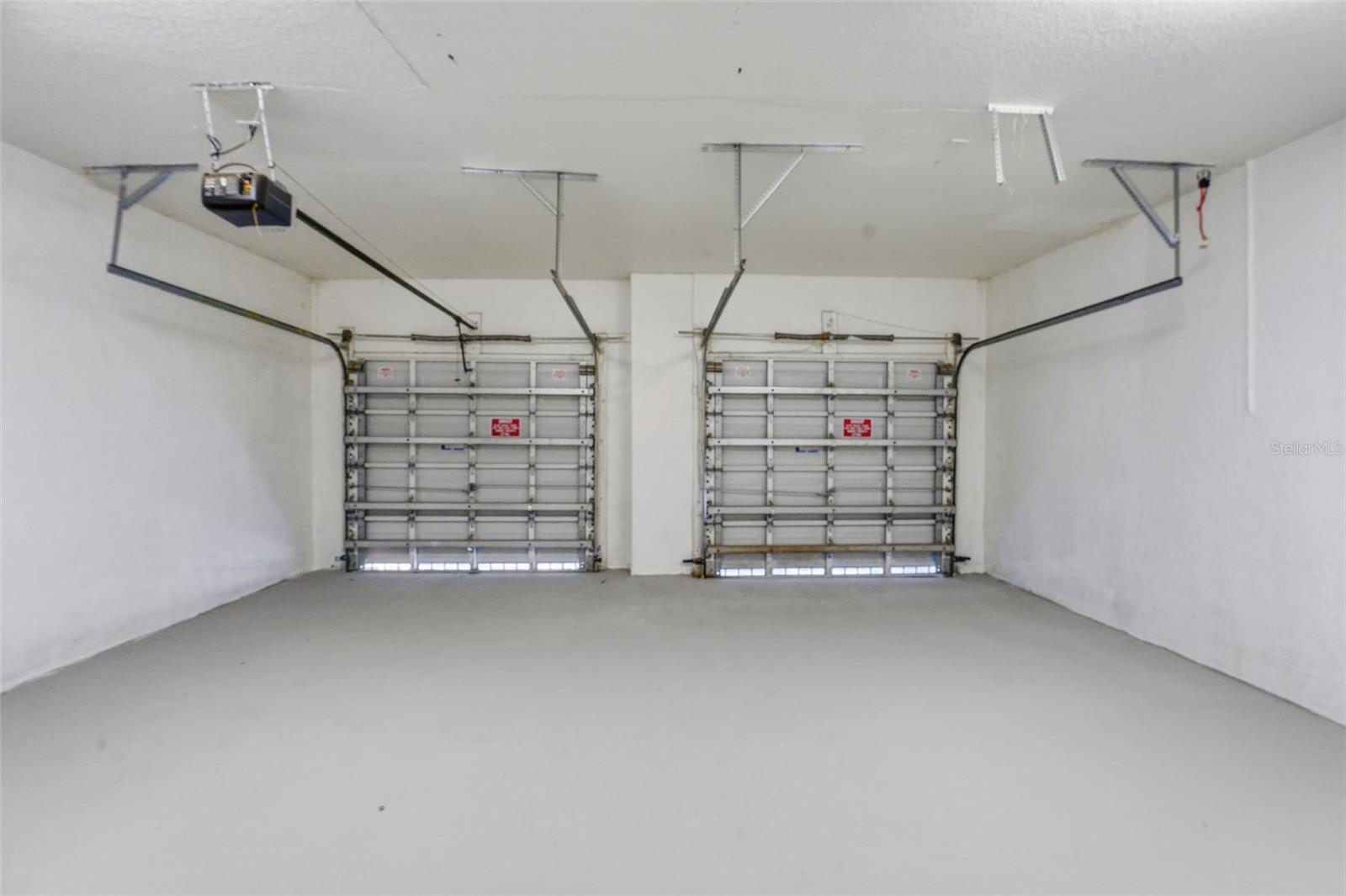 Image 32 of 37 For 12433 122nd Court