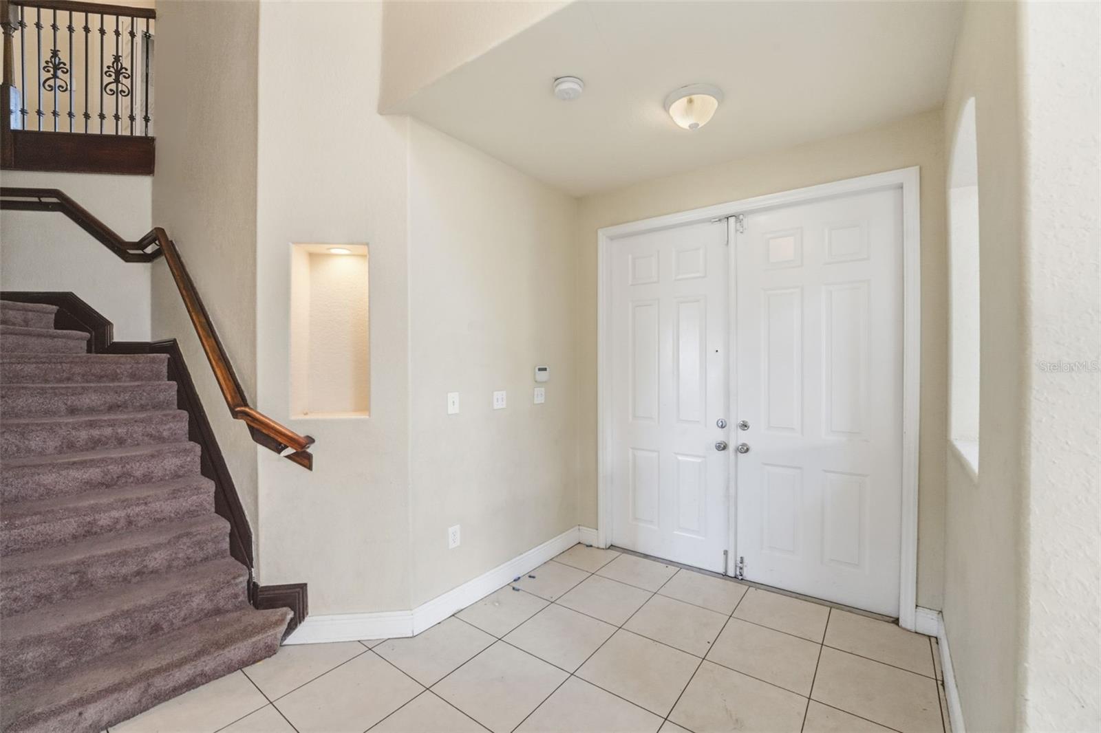 Image 5 of 37 For 12433 122nd Court