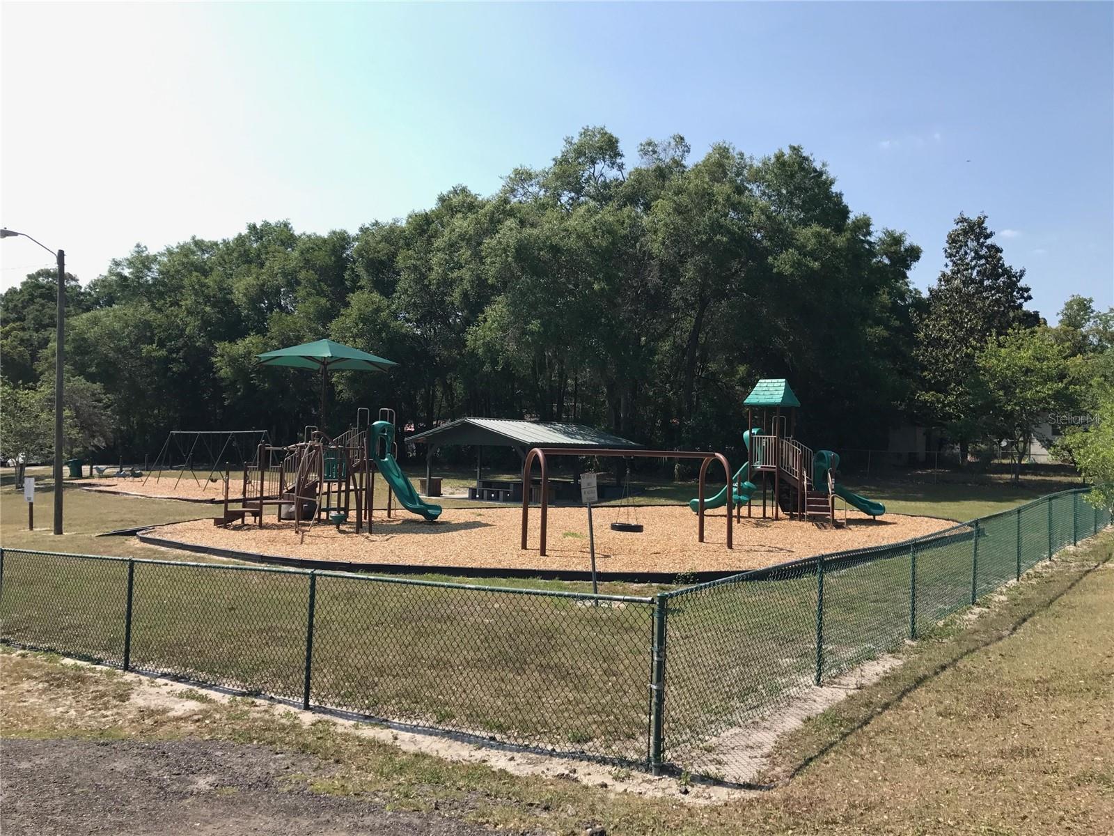 Image 7 of 7 For 555 Voorhis Avenue