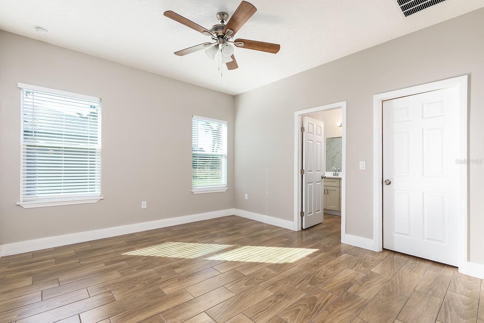 Image 11 of 22 For 1240 Highland Avenue