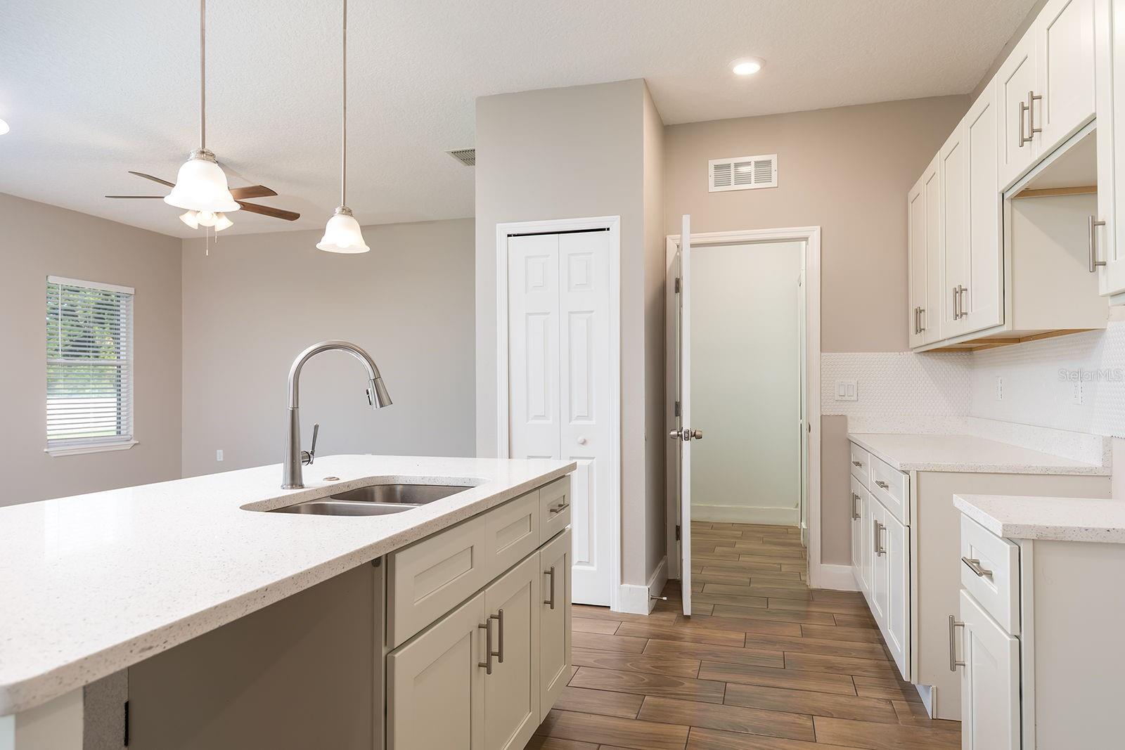 Image 7 of 22 For 1240 Highland Avenue