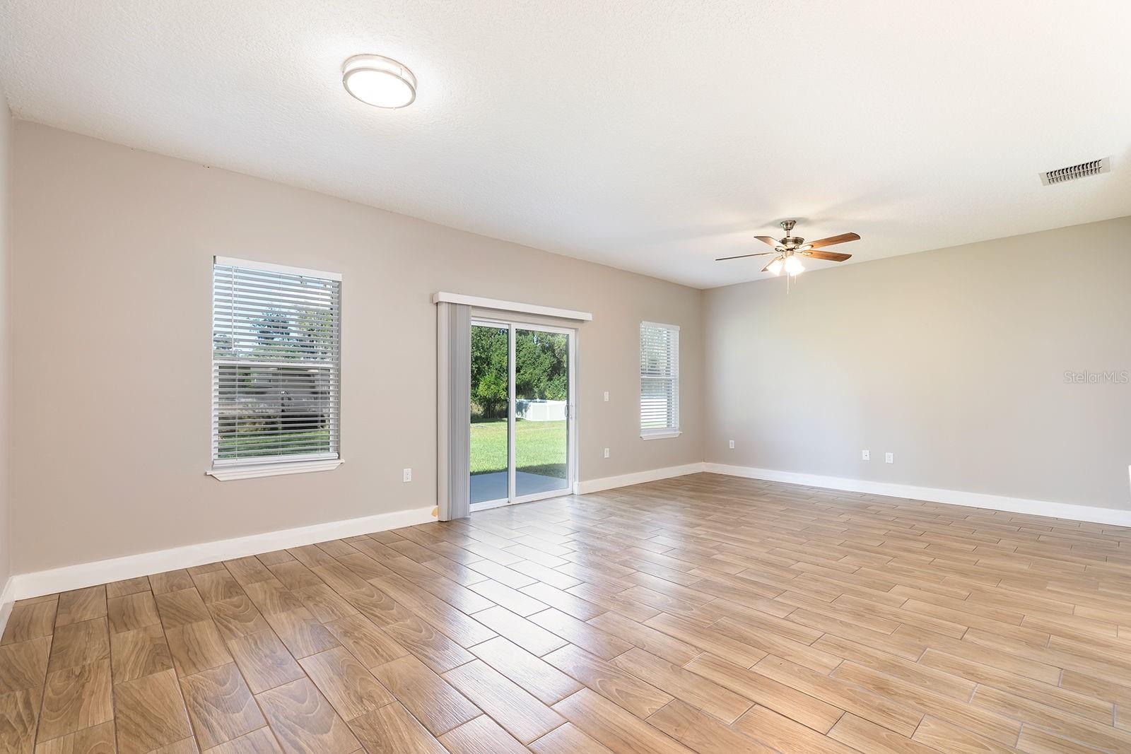 Image 8 of 22 For 1240 Highland Avenue