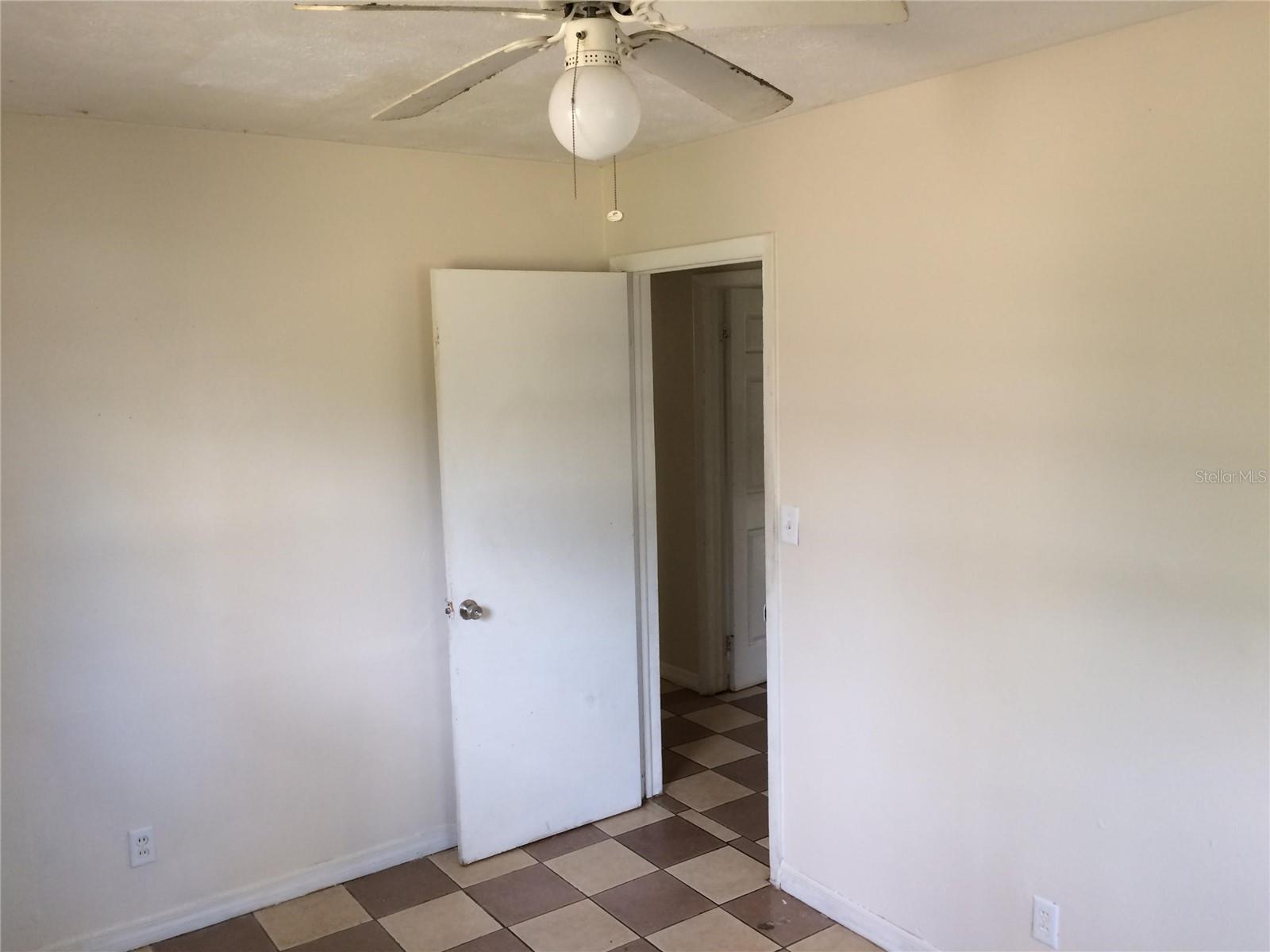 Image 8 of 9 For 6979 Muffet Court