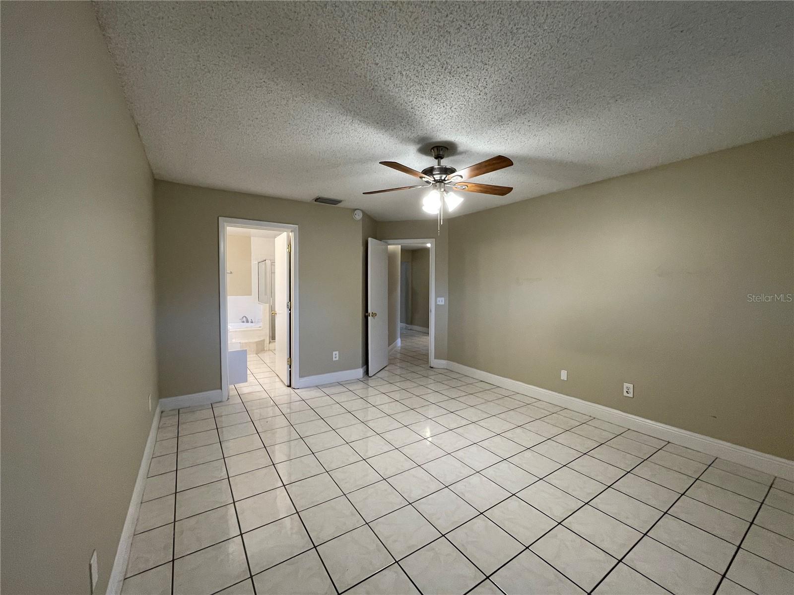 Image 6 of 9 For 1723 Elk Spring Drive