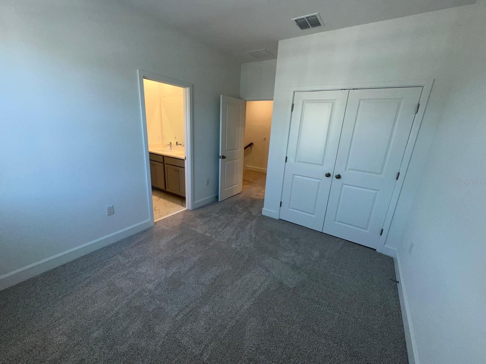 Image 22 of 35 For 2432 Celebration Blvd Boulevard