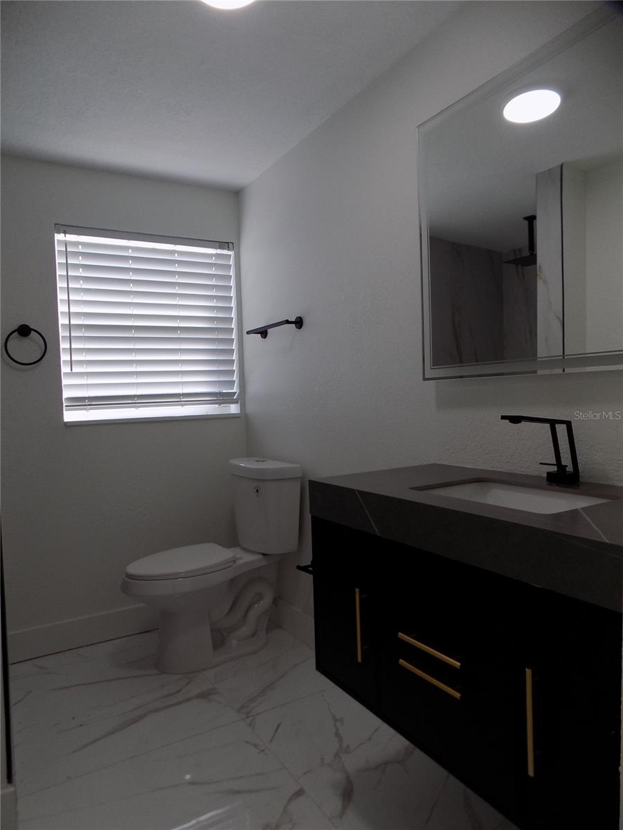 Image 12 of 29 For 1511 Horatio Avenue