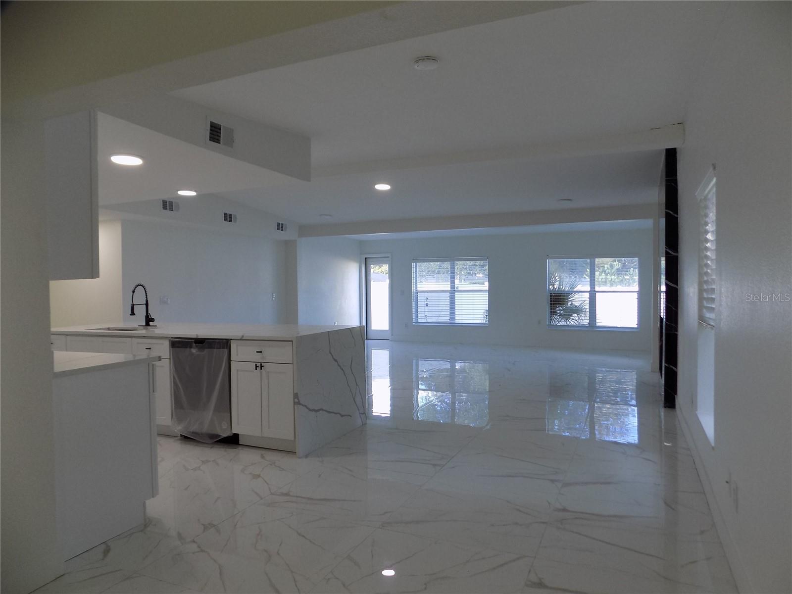 Image 6 of 29 For 1511 Horatio Avenue