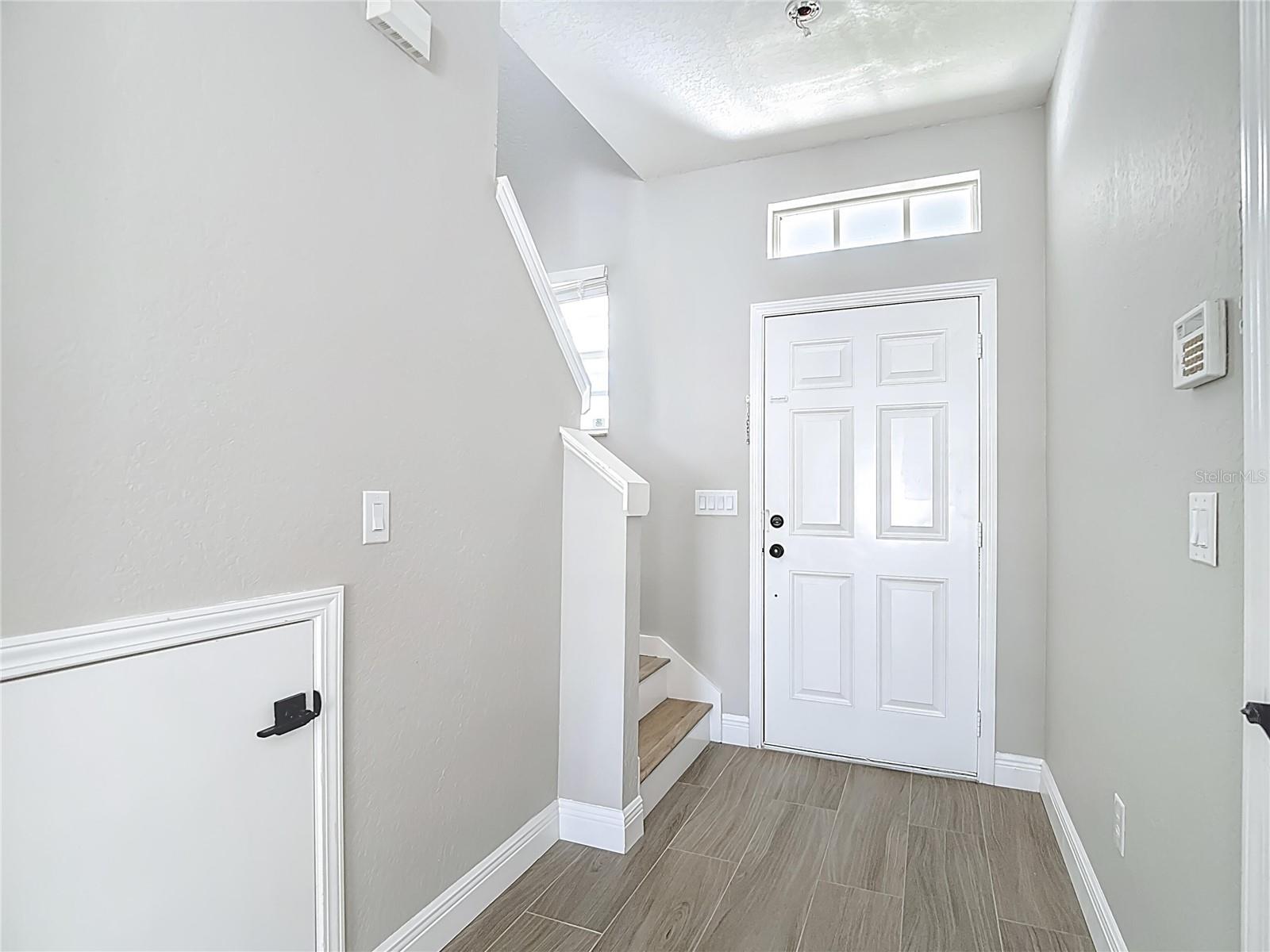 Image 19 of 67 For 1206 Summergate Drive