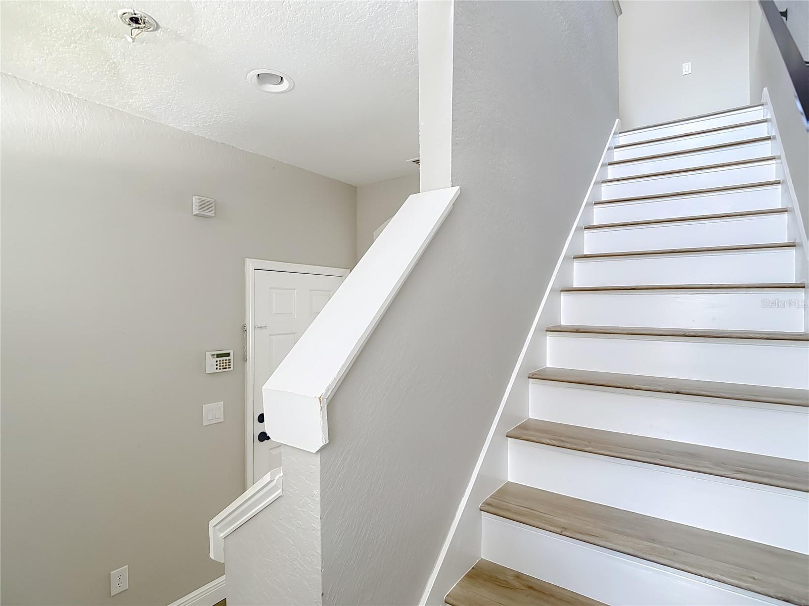 Image 38 of 67 For 1206 Summergate Drive