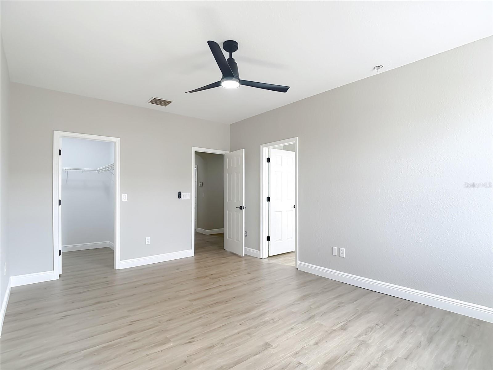 Image 44 of 67 For 1206 Summergate Drive