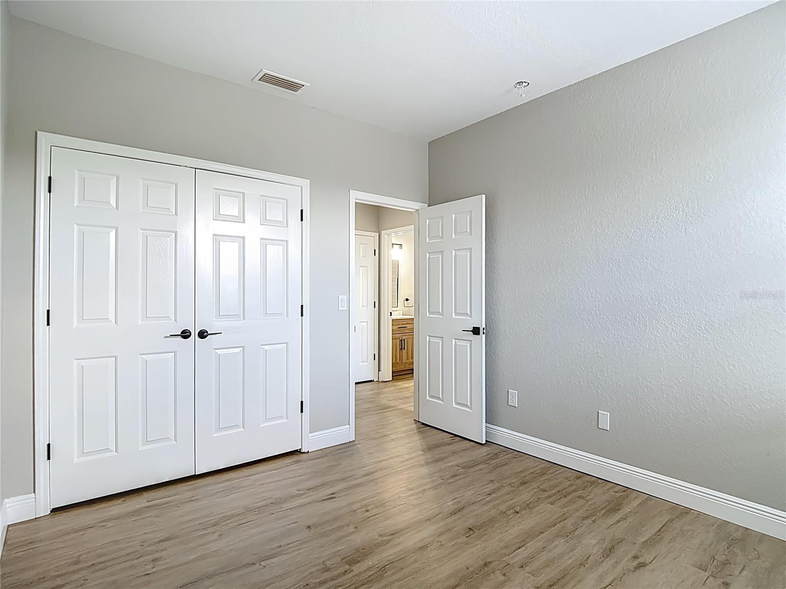 Image 51 of 67 For 1206 Summergate Drive