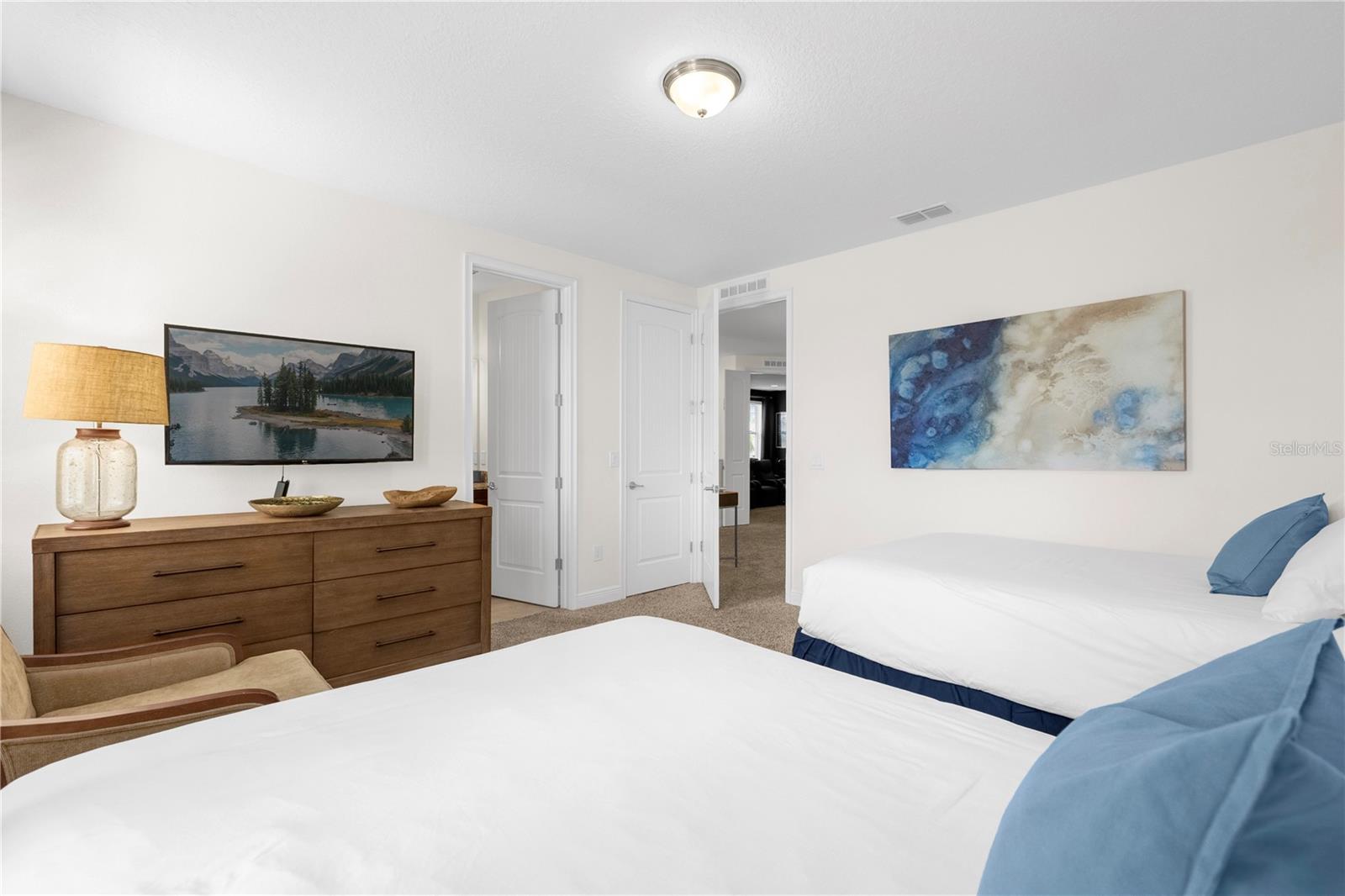 Image 20 of 62 For 220 Clawson Way