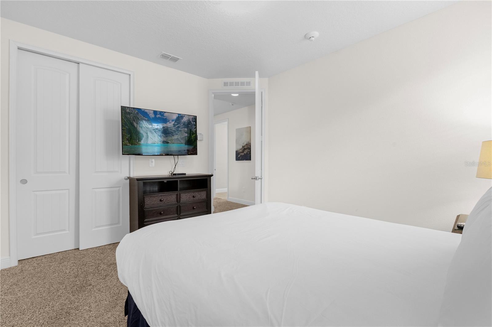 Image 23 of 62 For 220 Clawson Way