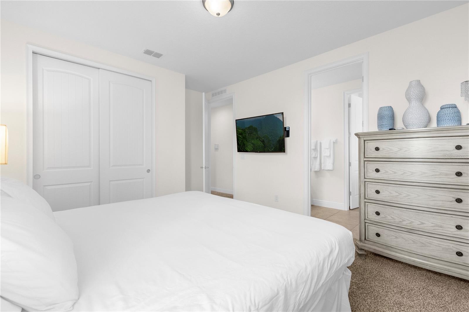 Image 35 of 62 For 220 Clawson Way