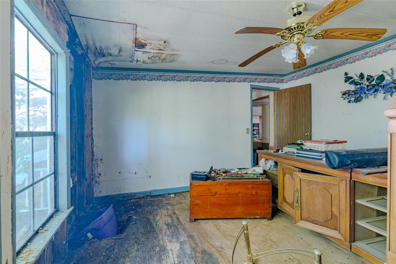 Image 32 of 50 For 9130 197th Avenue