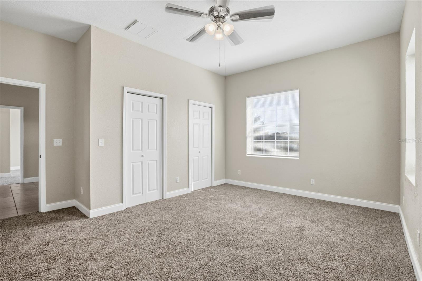 Image 25 of 44 For 23720 Hideout Trail