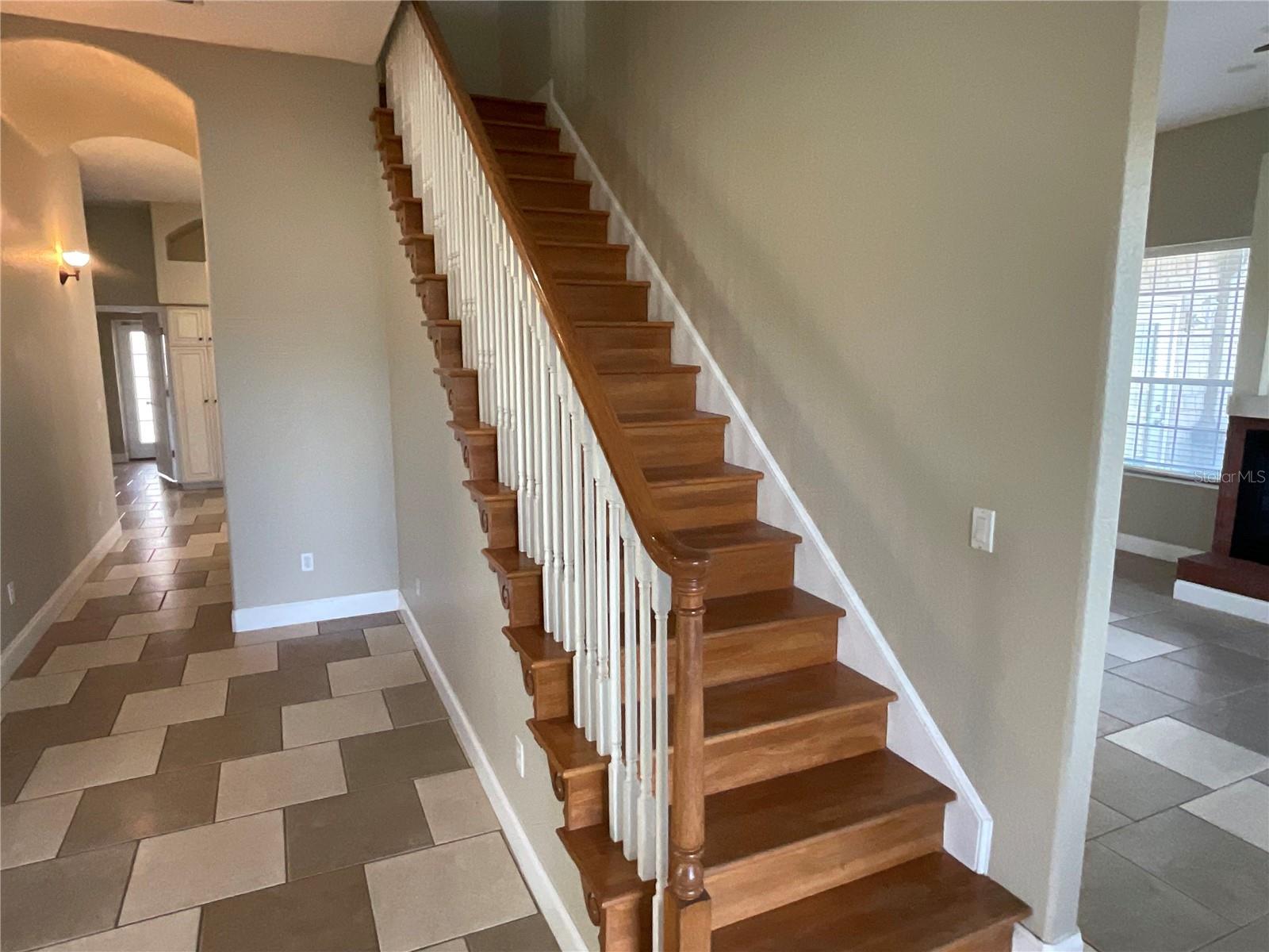 Image 3 of 4 For 23720 Hideout Trail