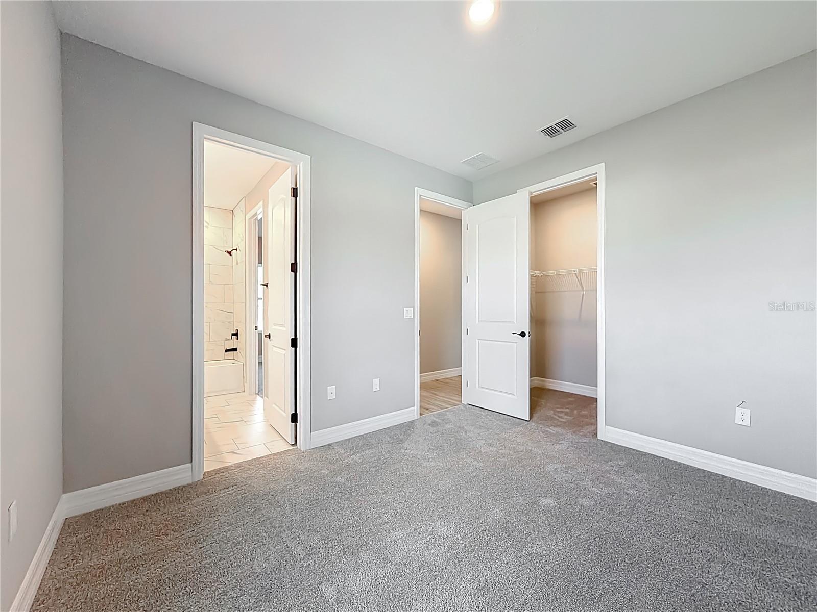 Image 25 of 41 For 12947 58th Circle