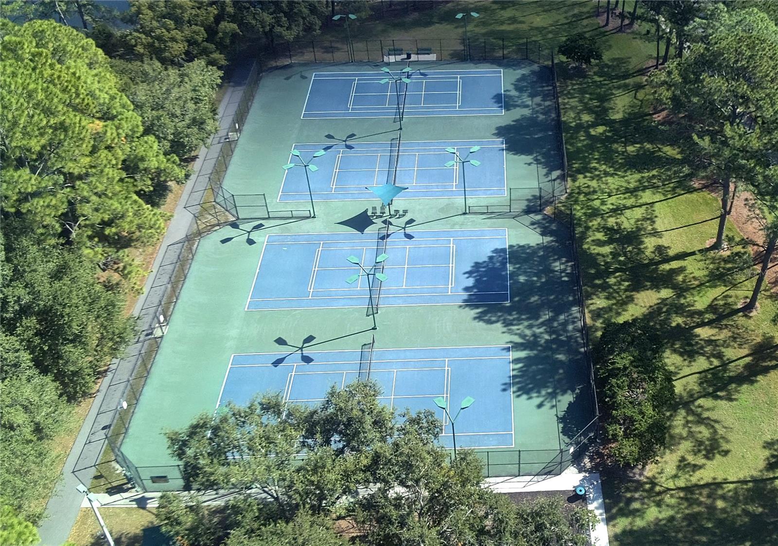 Image 24 of 28 For 9481 Highland Oak Drive 1506