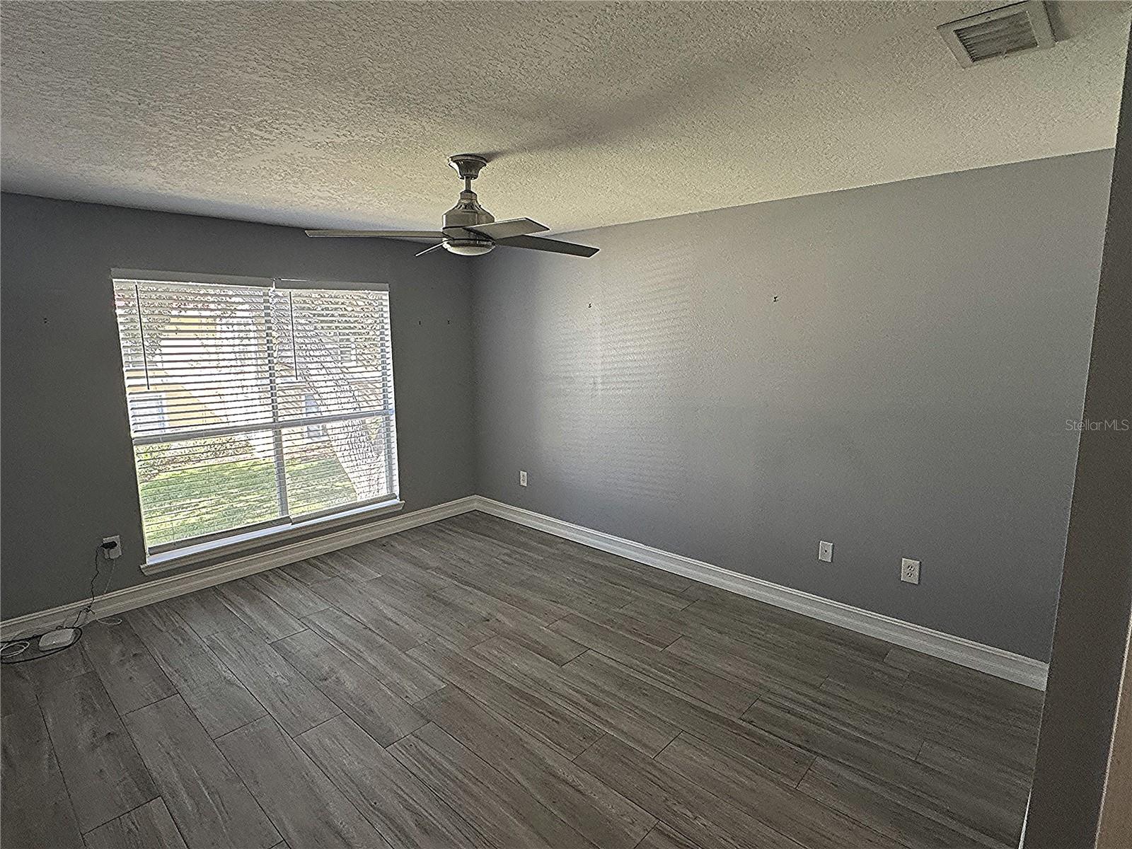 Image 6 of 28 For 9481 Highland Oak Drive 1506