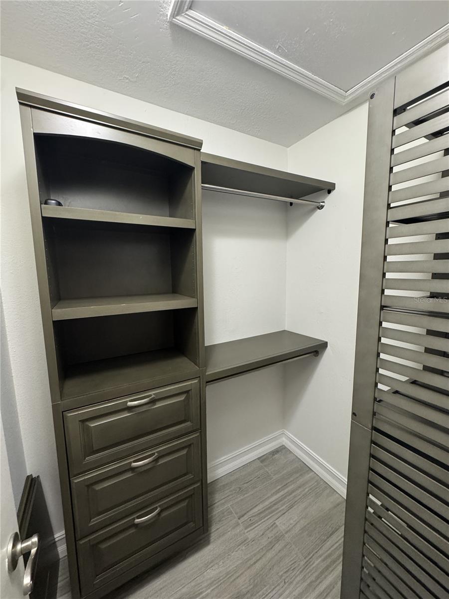 Image 8 of 28 For 9481 Highland Oak Drive 1506