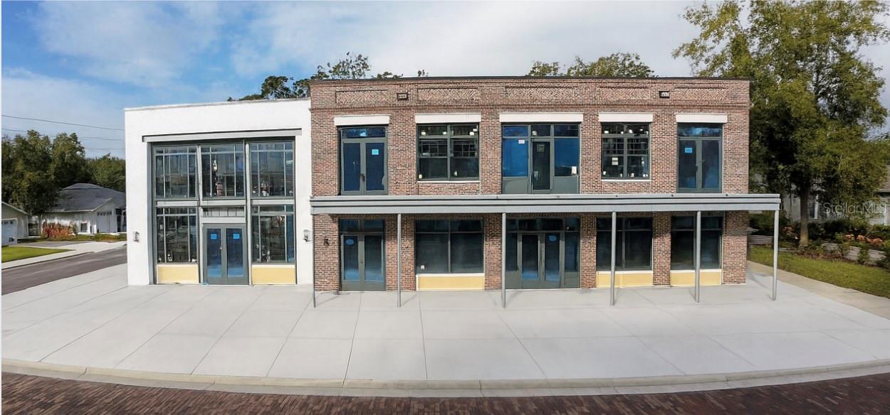 Image 3 of 7 For 186 Main Street